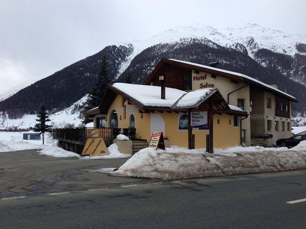 Hotel Pizzeria Selva Zernez Exteriér fotografie