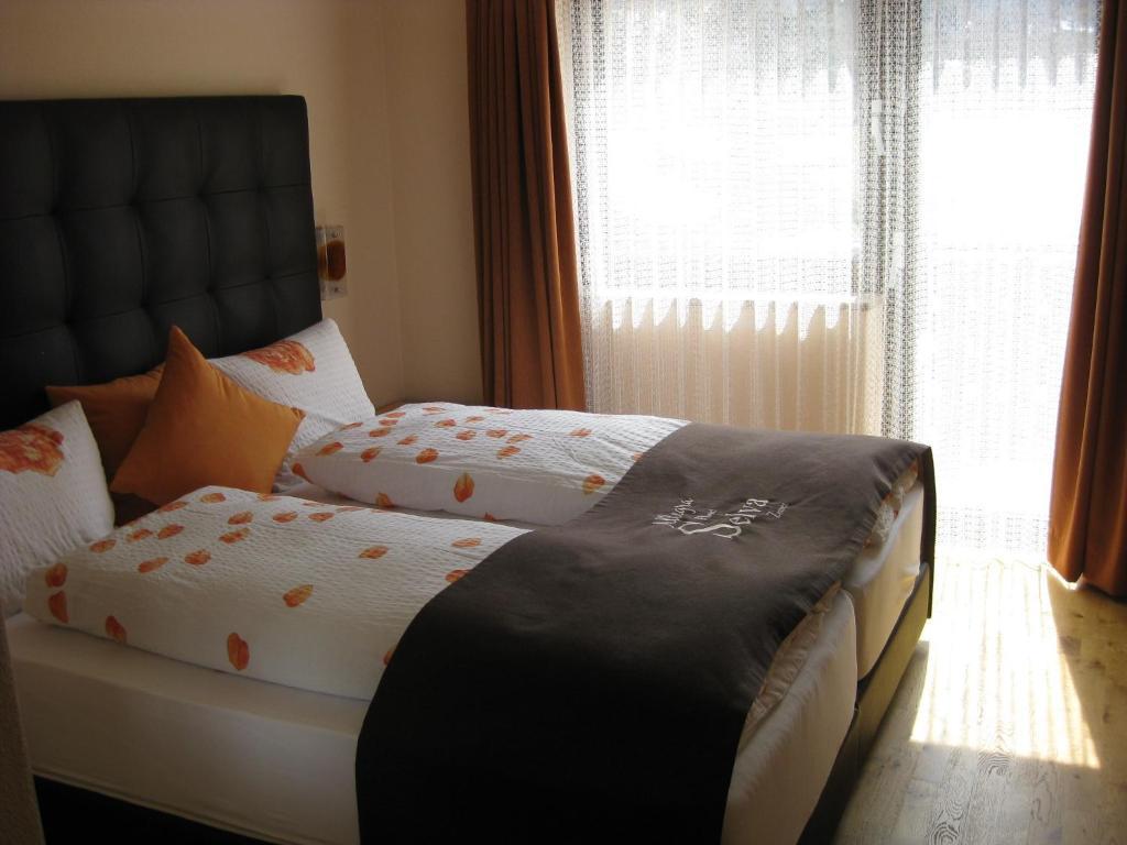 Hotel Pizzeria Selva Zernez Exteriér fotografie