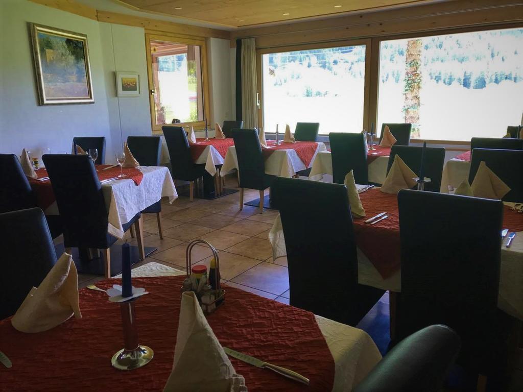 Hotel Pizzeria Selva Zernez Exteriér fotografie