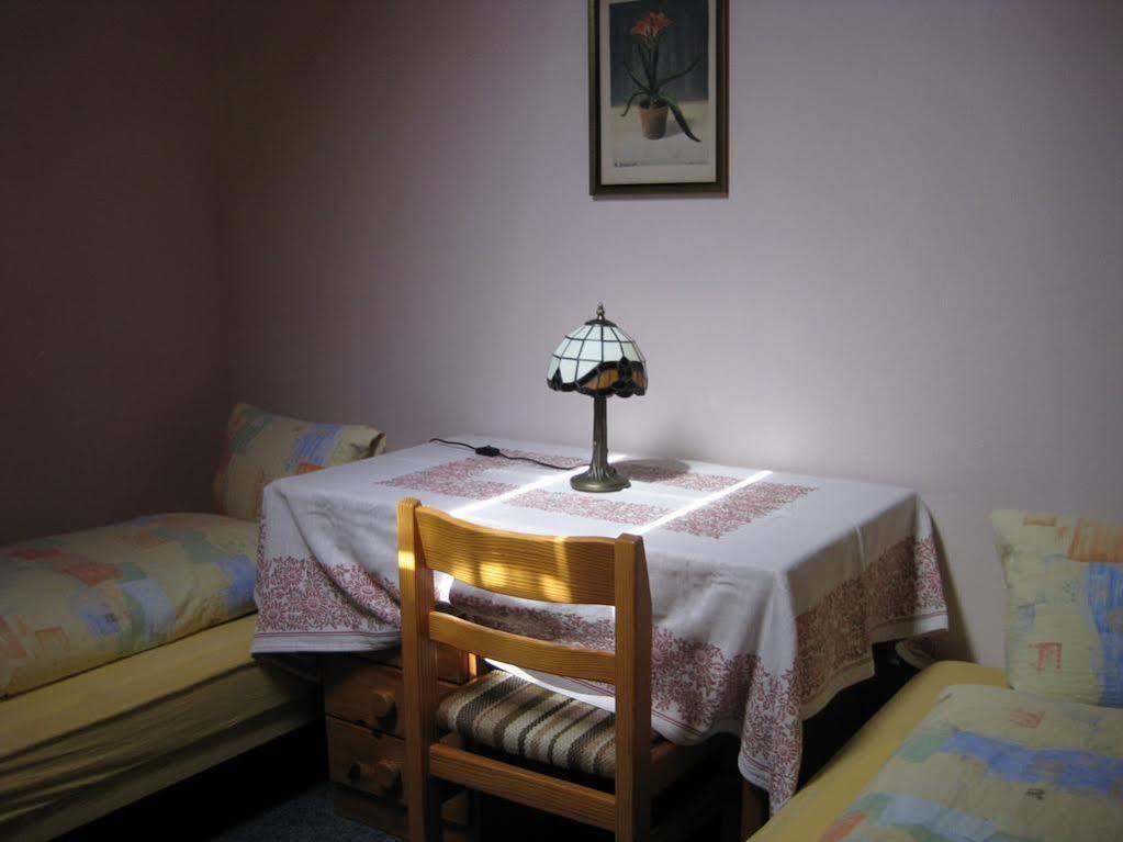 Hotel Pizzeria Selva Zernez Exteriér fotografie