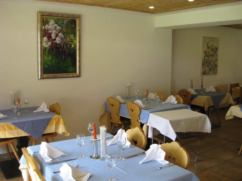 Hotel Pizzeria Selva Zernez Exteriér fotografie